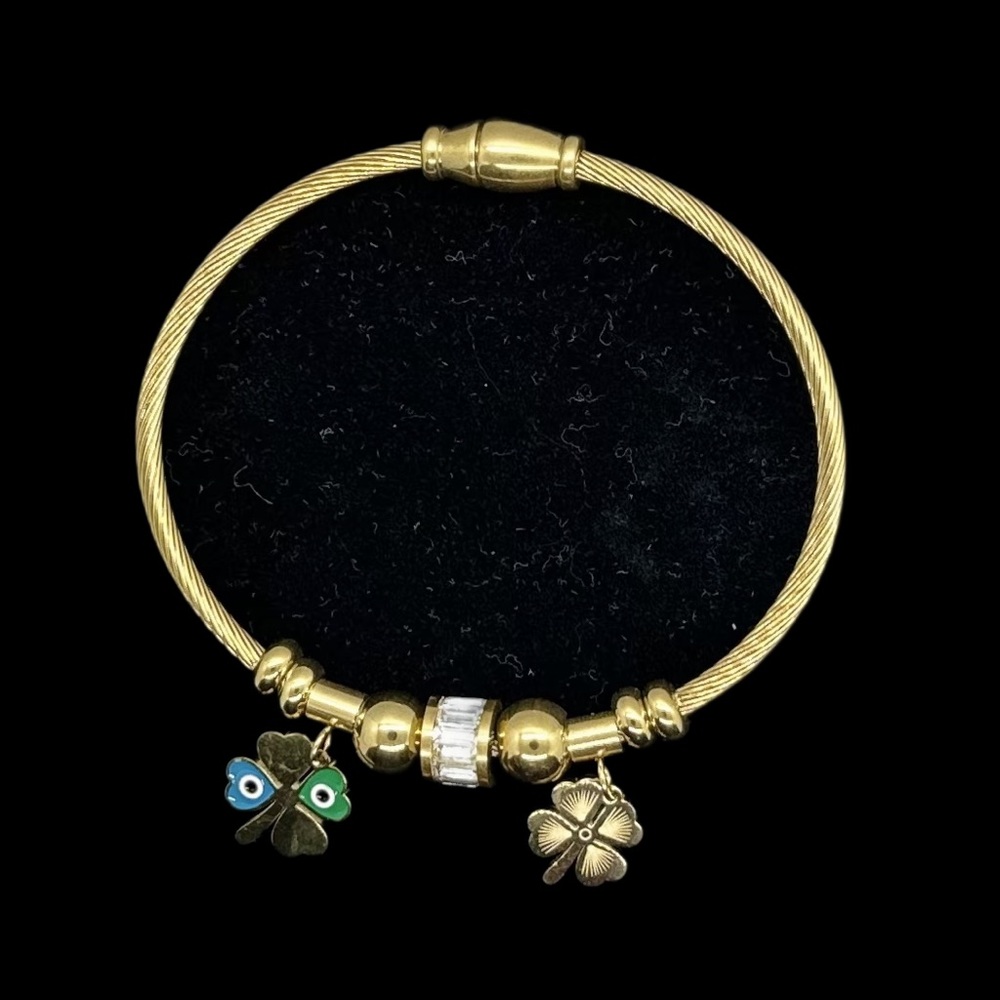 Four-leaf Clover Magnet Clasp Bangle Bracelet with Evil Eye
